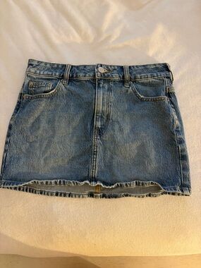 PacSun Light Blue Denim Mini Skirt with Frayed Hem